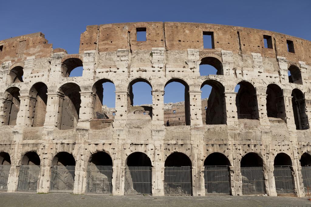 Domus Napoleone Pensión Roma